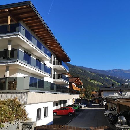 Apart Mountainview Bruck am Ziller Exterior photo